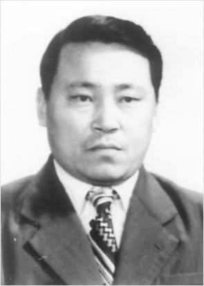 哈孜木別克·阿拉賓