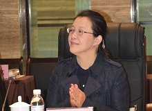 李利芳：更好地書寫中國童年精神我們需要在總結既有成績的基礎上，著力解決好發展不平衡不充分的問題，開辟新的發展道路。[詳細]