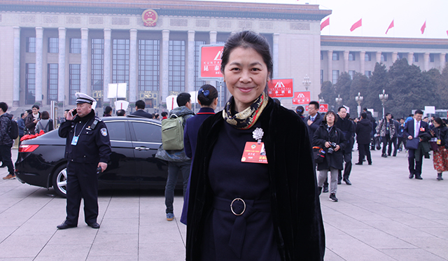 政協委員遲子建