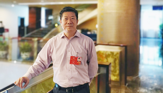 閻曉宏：與時俱進，切實保護作家藝術家合法權益