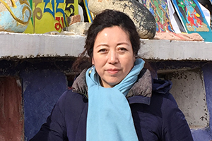 長篇小說獎：《神授·魔嶺記》作者：梅卓（藏族）         獲獎感言　　非常榮幸能夠獲得這個珍貴的獎項！對我來說，這是一個巨大的榮譽，是我從事文學創作30多年來的重要路標。首先要感謝評委會，是你們寬廣的胸懷包容了這部作品的不完美，你們善意的肯定給予了我前行的力量和勇氣，必然激勵我繼續堅守腳下豐饒的土地、葆有文學初心和理想熱忱，也必然鞭策我積極積累創作經驗……