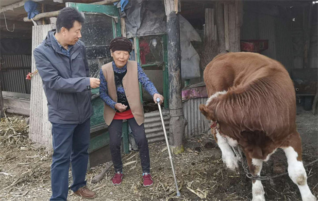 中國作協大力推進脫貧攻堅題材報告文學創作