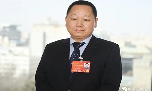 全國人大代表、民進重慶市委會副主委、重慶出版集團副總編輯別必亮