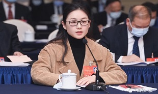 全國人大代表、廣東粵劇院院長曾小敏