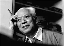 【姚雪垠】	許建輝丨《從<李自成>看姚雪垠的文學貢獻》；	姚海天丨《從<李自成>第二卷獲首屆茅盾文學獎談起》。