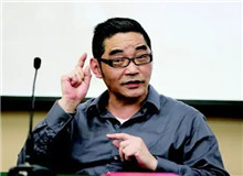 【蘇　童】	張光芒丨《<黃雀記>：作為性格悲劇的美學建構》；	陳若谷丨《河水與招魂：從<河岸>到<黃雀記>》。