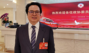 全國政協委員，中國作協黨組成員、副主席、書記處書記陳彥