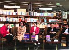 三十歲之后的女性，會獲得一種力量感　　談及女性的自我認知，魏微表示，這或許與年齡的增長與閱歷的增加有關。[詳細]