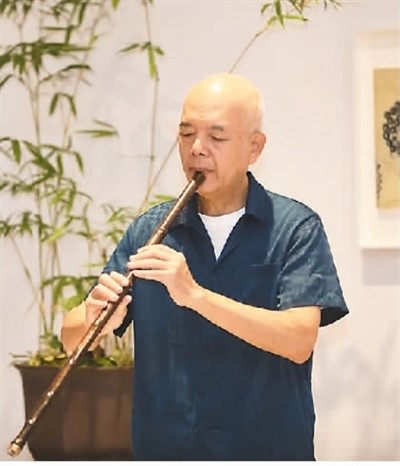 關山月美術館“仲夏輕音·古琴雅集”美術館之夜現場 ?。▓D片來自關山月美術館微信公眾號)