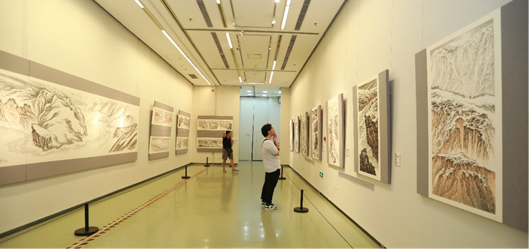 “大河無聲——張學聰山水畫展”展覽現場