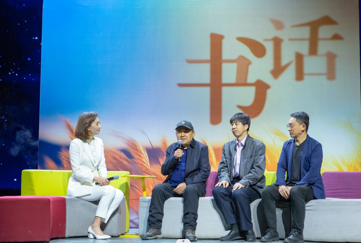 馬步升、馬宇龍、王選接受采訪