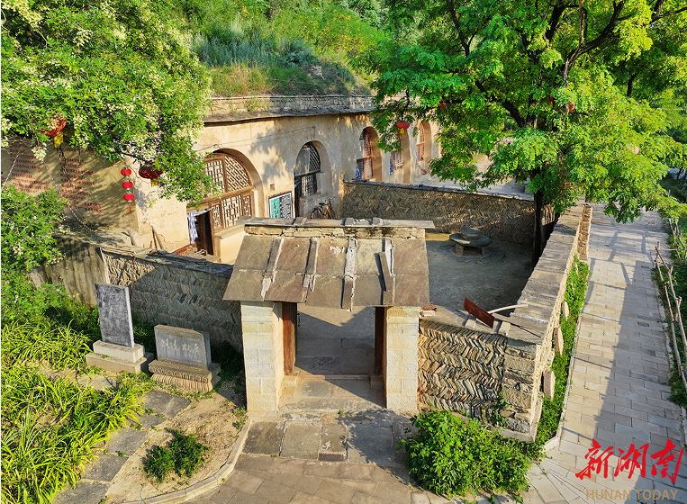 延川縣大禹街道馬家店村路遙故居。