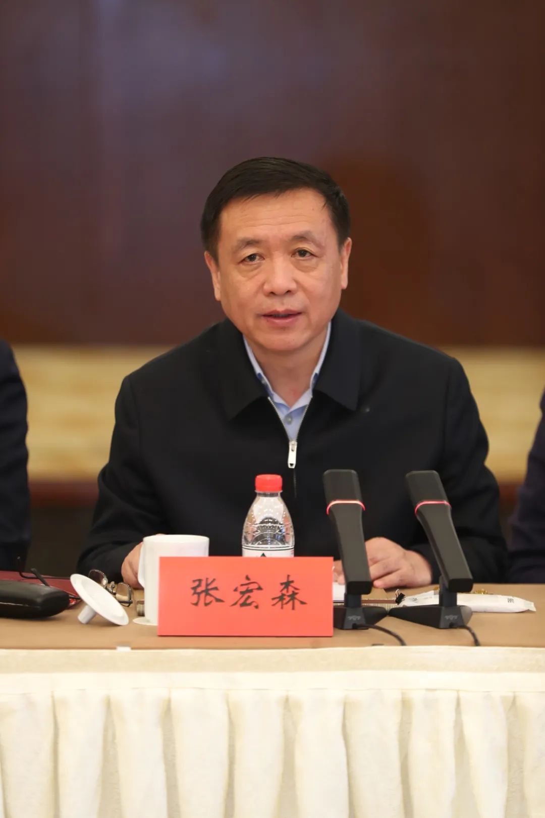 中國作協黨組書記、副主席、書記處書記張宏森講話