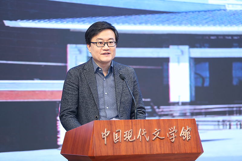 第十一屆客座研究員代表盧楨發言