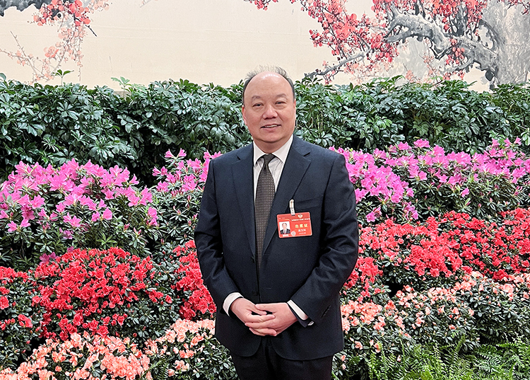 全國政協委員吳文科