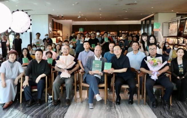  “如果再不寫，就來不及了?！?/><span><em> “如果再不寫，就來不及了?！?/em></span></a></li>
<li><a href=