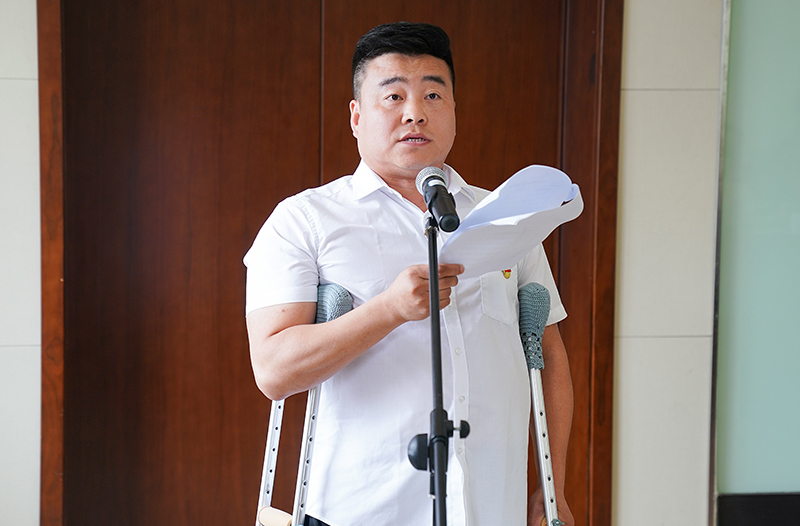 學員代表劉向東發言