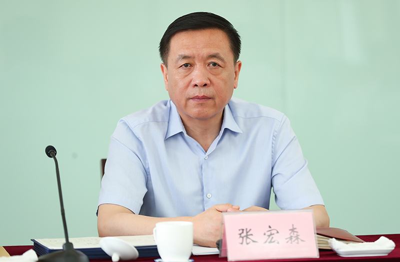 中國作協黨組書記、副主席張宏森出席結業典禮