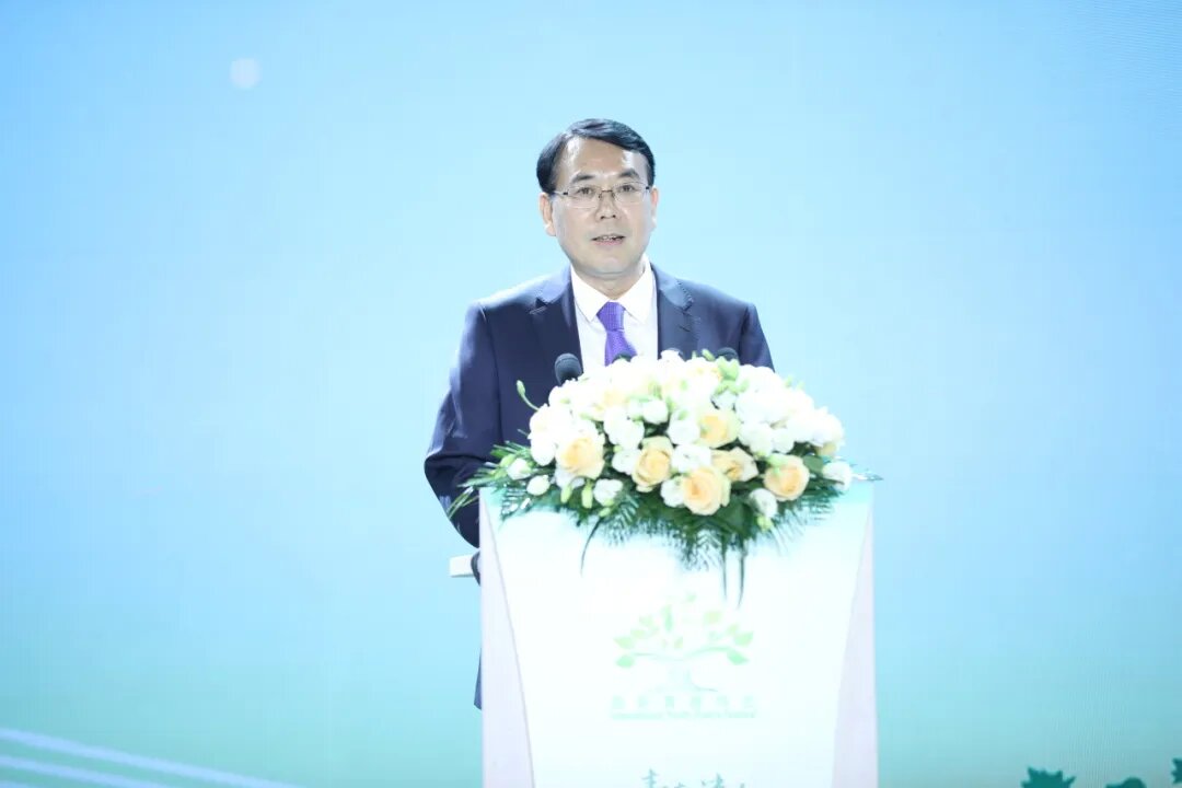 浙江省委常委、宣傳部部長趙承致辭