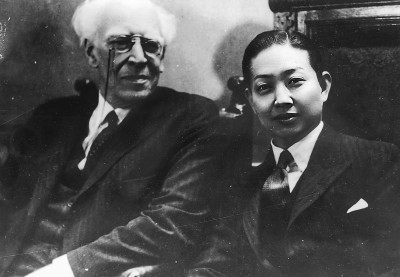 圖為梅蘭芳與斯坦尼斯拉夫斯基合影。本報記者 韓業庭攝/光明圖片