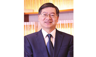 全國政協委員，中國社會科學出版社黨委書記、社長趙劍英