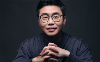 小說：獲獎作品《我人生最開始的好朋友》作者：蔡崇達         獲獎感言在我理解中，兒童文學是復雜且重要的文學形式，必須用最簡練的語言觸及最根本的命題，必須采用簡單到兒童都讀得懂且喜歡讀的語言，帶兒童進入他們身上正在展開的對自我內心的理解……